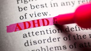 بیش‌ فعالی و نقص توجه چیست؟ بررسی علائم و درمان ADHD