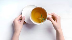آرامش معده با کمک طبیعت؛ ۳ گیاه دارویی موثر برای کاهش التهاب و نفخ