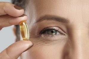 اسیدهای چرب امگا؛ عامل محافظت‌ کننده مغز زنان در برابر آلزایمر