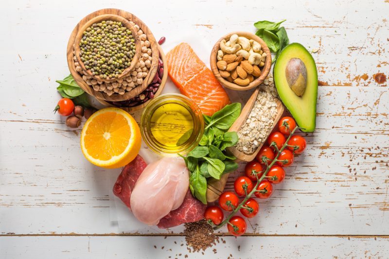 چگونه غذا بخوریم که هم احساس سیری کنیم و هم وزن کم کنیم؟