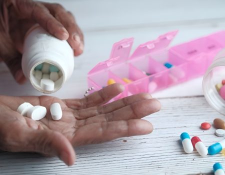 مسکن‌ ها و نقش آنها در افزایش مقاومت باکتریایی