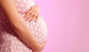 ۱۵ نشانه اولیه بارداری که هر زنی باید بشناسد