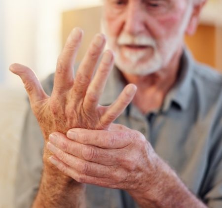 ارتباط قرار گرفتن در معرض مواد شیمیایی صنعتی با افزایش خطر بیماری پارکینسون