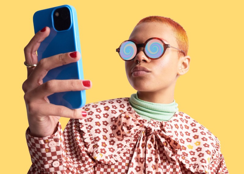 بررسی جامع ارتباط بین شبکه های اجتماعی و فرسایش ذهنی