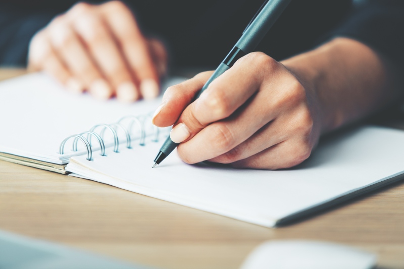 احساس فراموشی می کنید؟ با نوشتن با دست حافظه خود را تقویت کنید