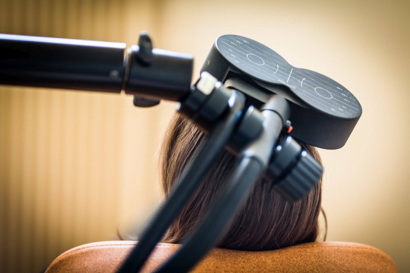 ساز و کار اثر تحریک مغناطیسی شتاب‌ یافته